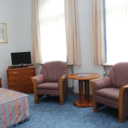 Weinkeller Woelk Pensión 3*