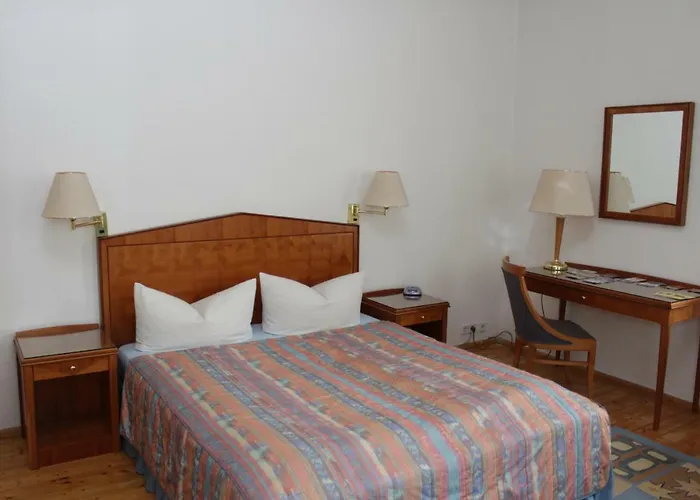 Гостевой дом Weinkeller Woelk Наумбург